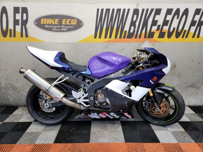 KAWASAKI ZX-6RR 4
