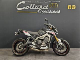 YAMAHA MT-09 STREET R. - 2014