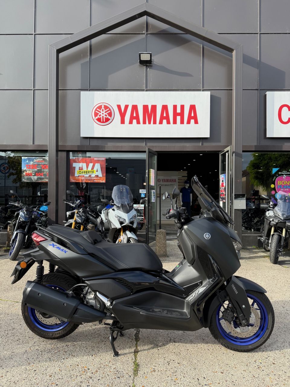 YAMAHA XMAX 300 4