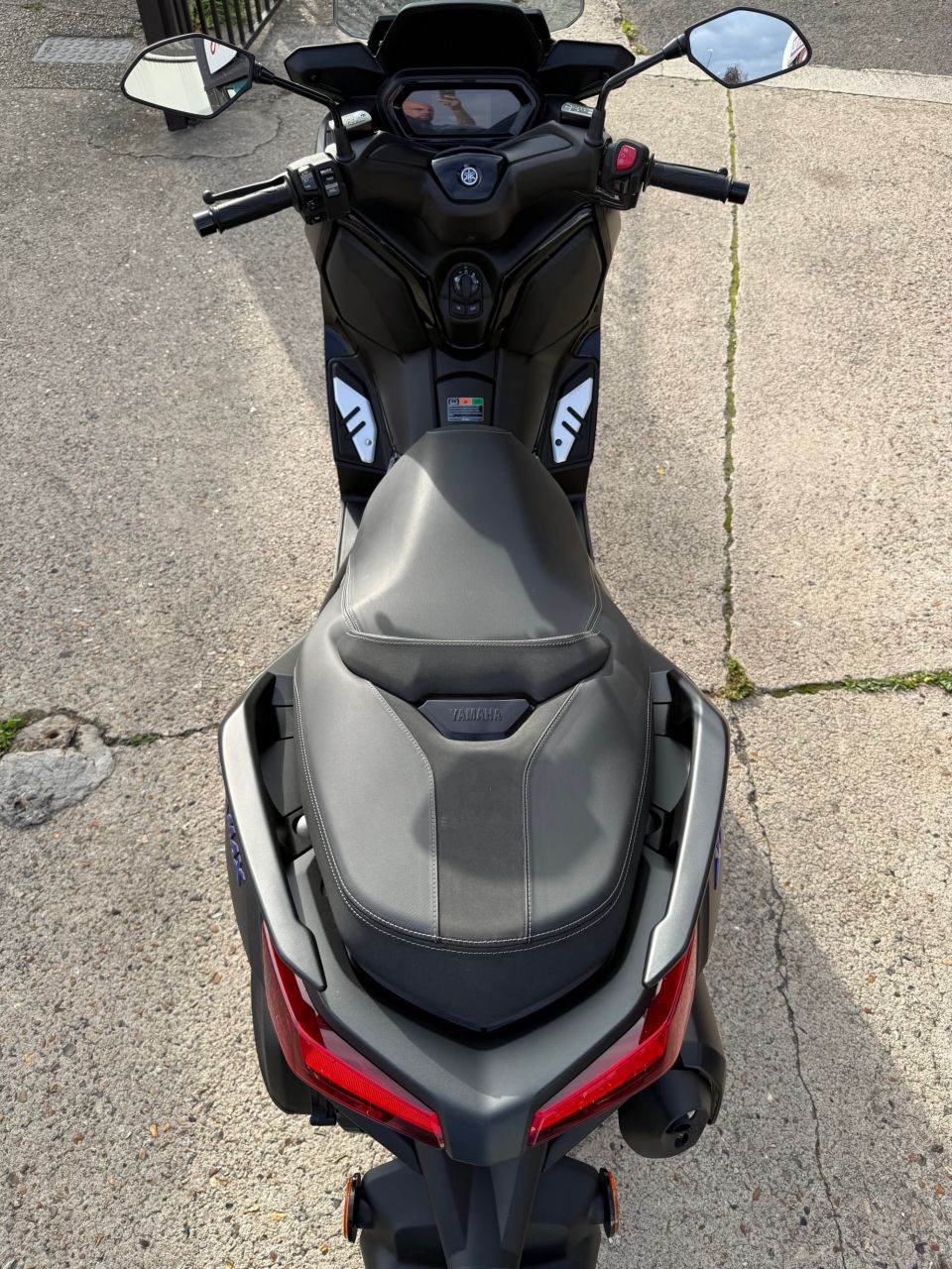 YAMAHA XMAX 300 4