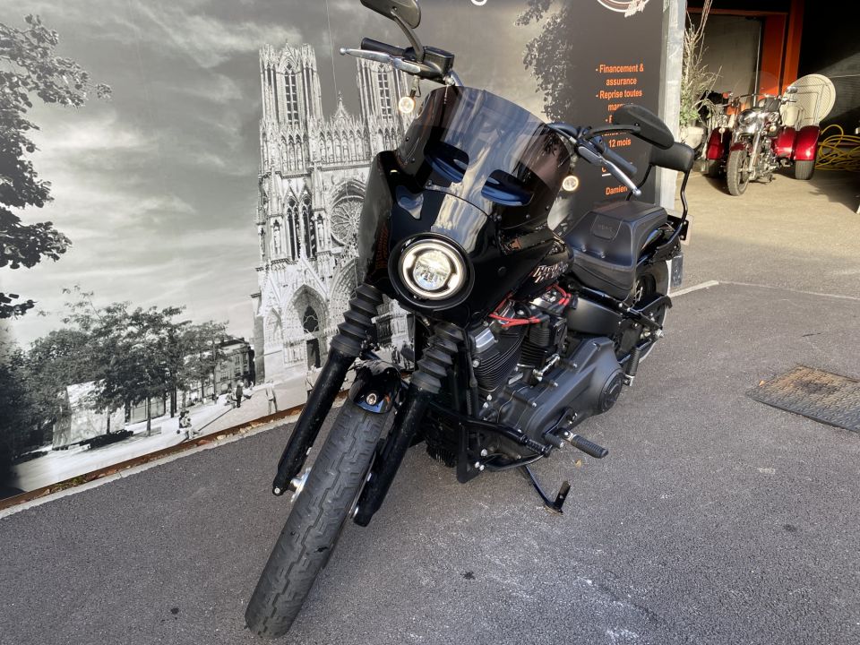 HARLEY-DAVIDSON SOFTAIL STREET BOB 1745 4