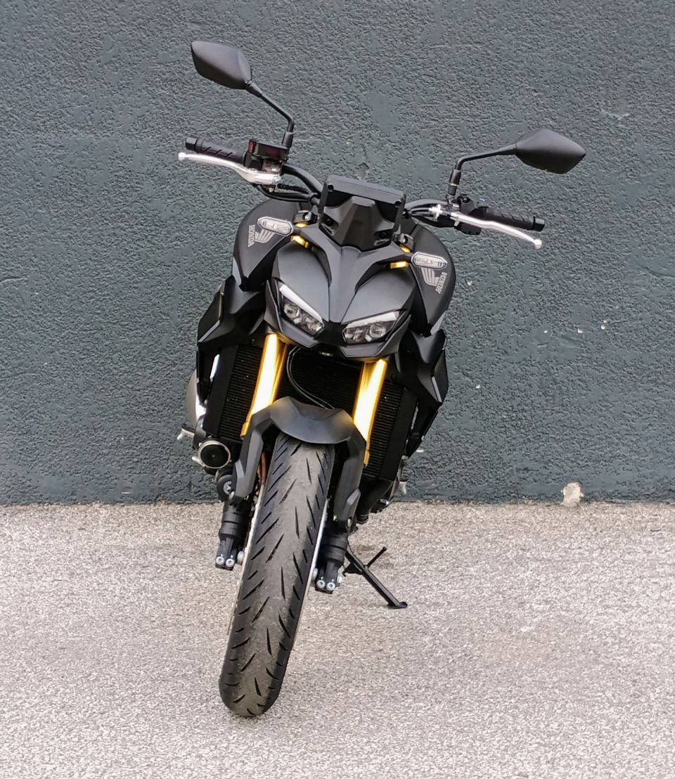 HONDA CB 1000 Hornet 4