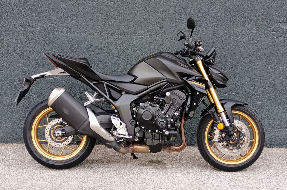 HONDA CB 1000 Hornet 4