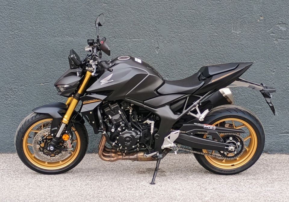 HONDA CB 1000 Hornet 4