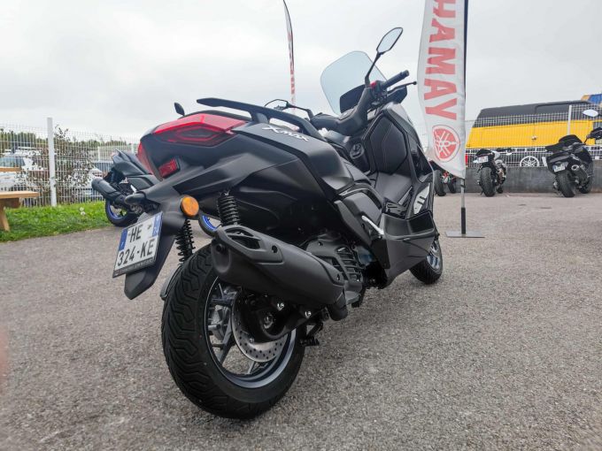 YAMAHA X-MAX 125 TECH MAX 4