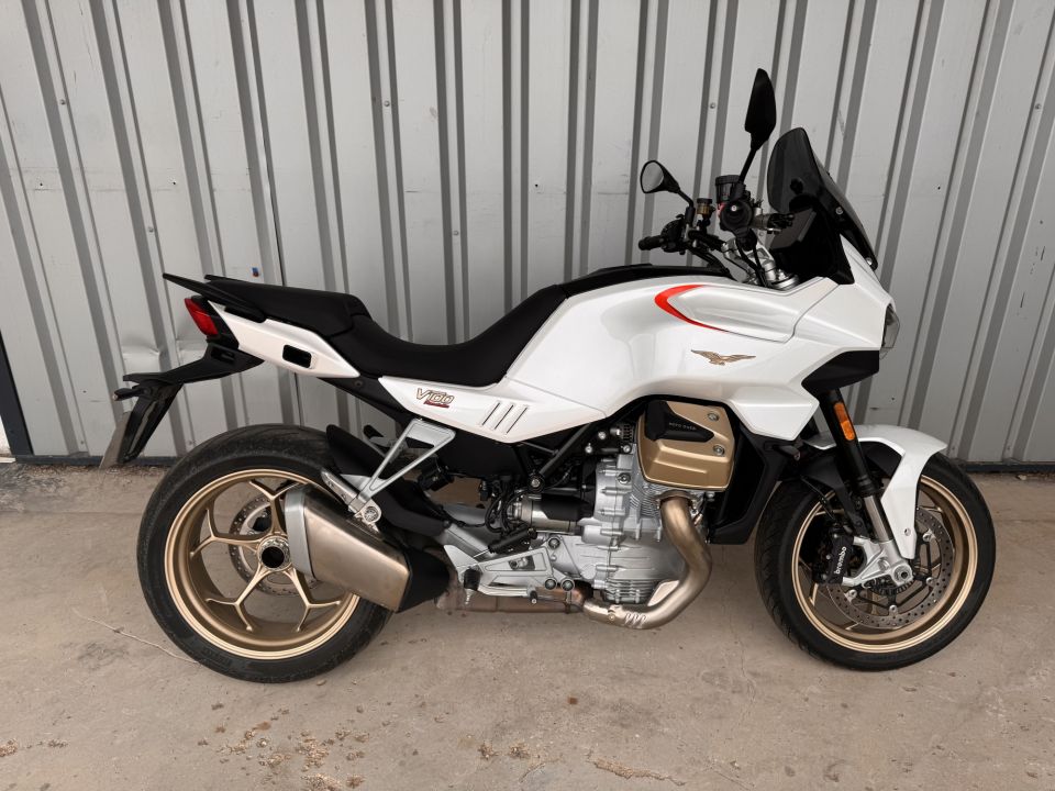 MOTO GUZZI V100  MANDELLO 4