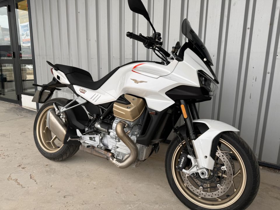 MOTO GUZZI V100  MANDELLO 4