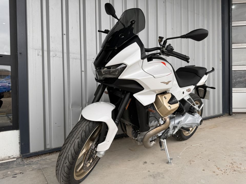 MOTO GUZZI V100  MANDELLO 4