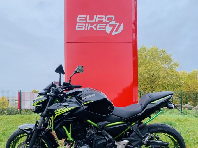 KAWASAKI Z 650 4