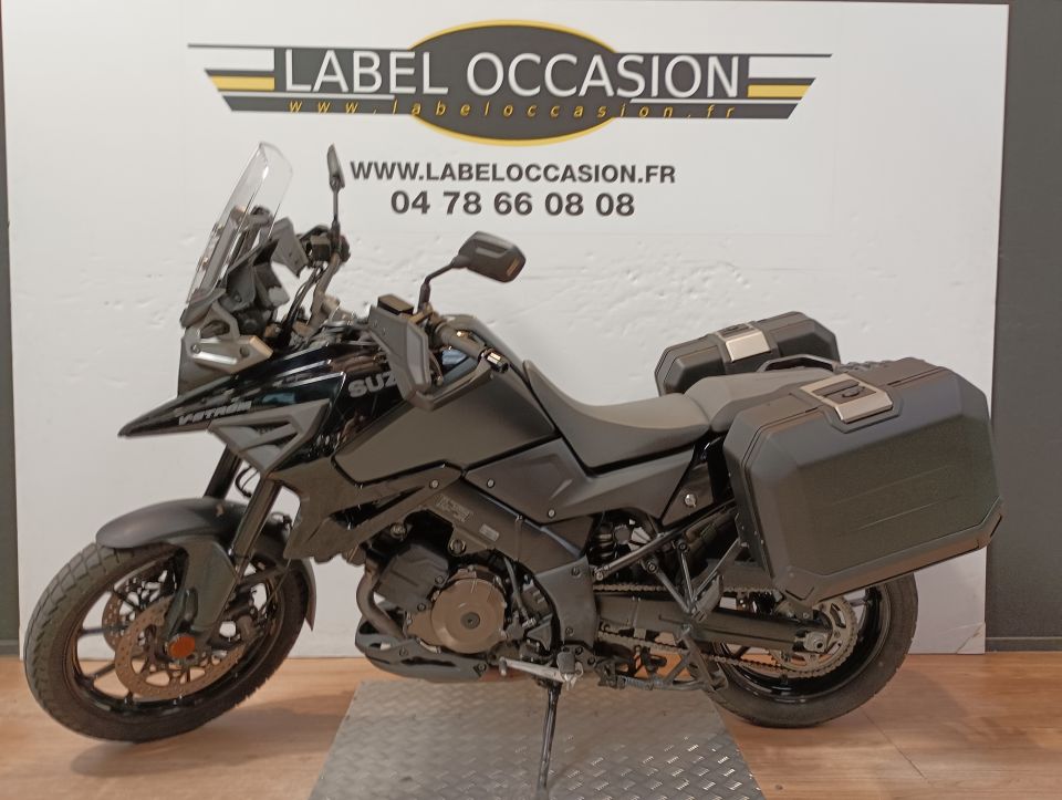 SUZUKI DL 1050 V-STROM 4