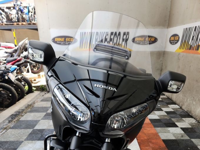HONDA F6B GOLDWING 4