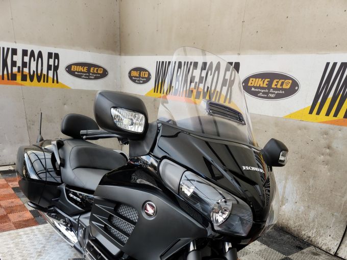HONDA F6B GOLDWING 4