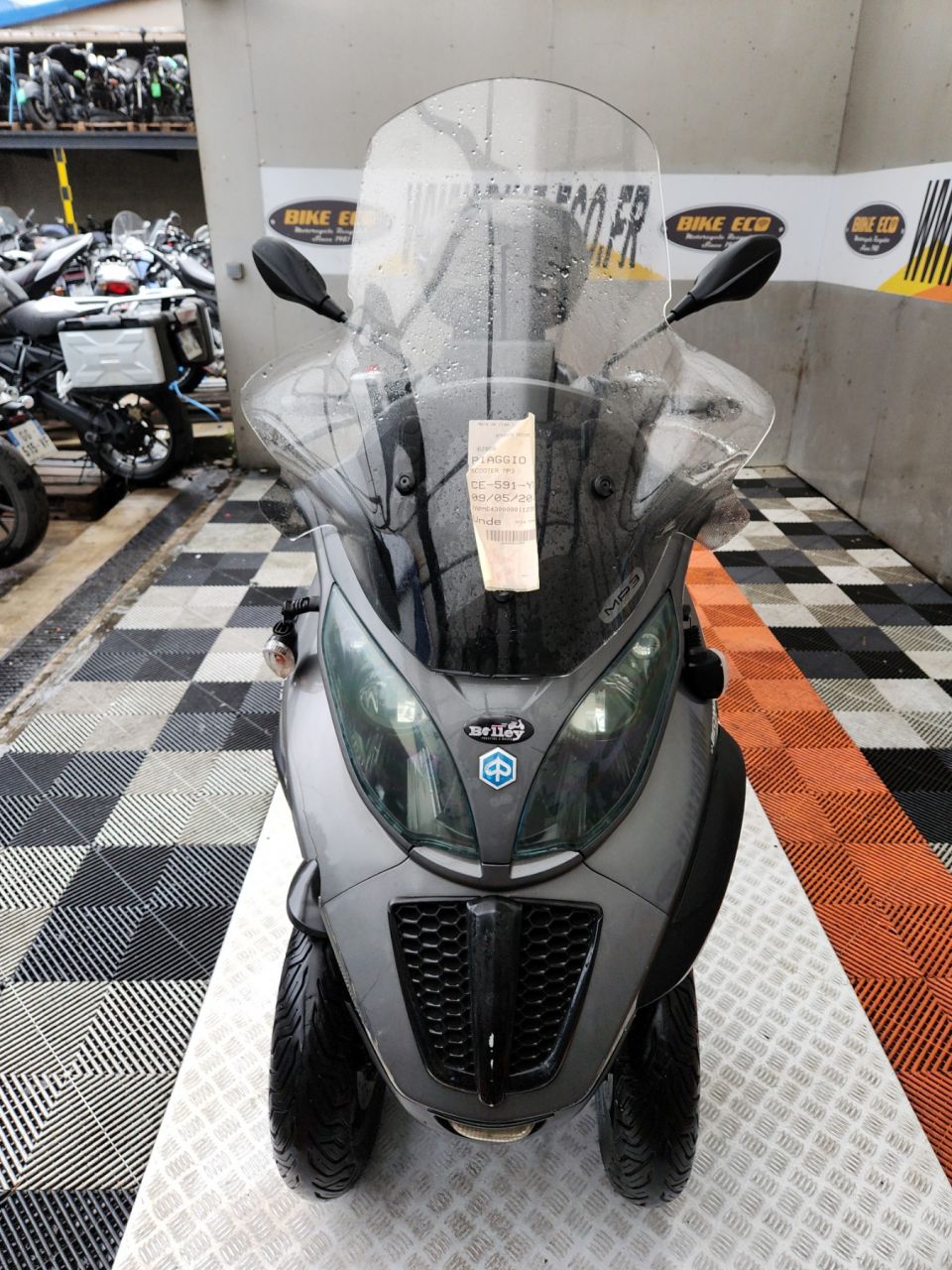 PIAGGIO MP3 500 LT 4