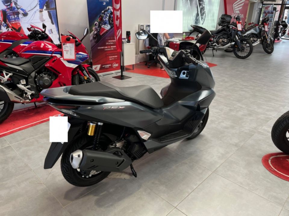 HONDA PCX 125 4