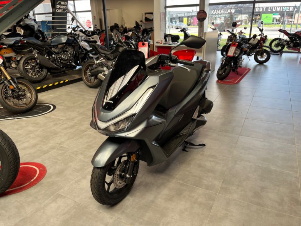 HONDA PCX 125 4