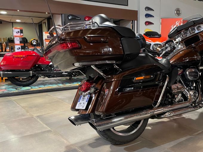 HARLEY-DAVIDSON TOURING ELECTRA GLIDE 1923 ULTRA CVO 4