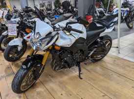 YAMAHA FZ8 - 2012