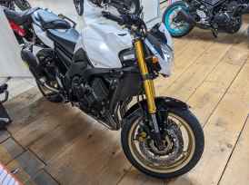 YAMAHA FZ8 - 2012