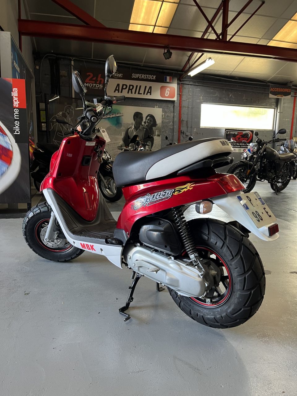 MBK BOOSTER 4