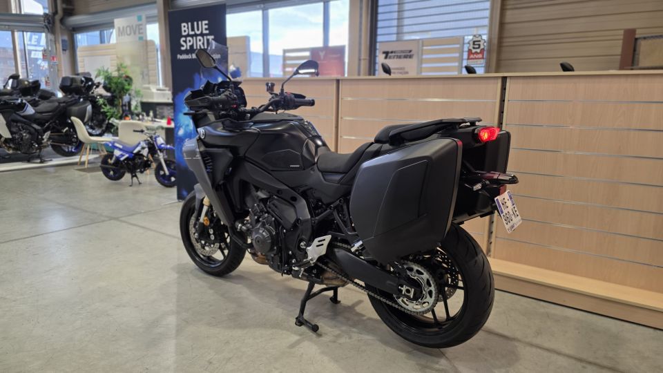 YAMAHA TRACER 9 GT Y-AMT 4