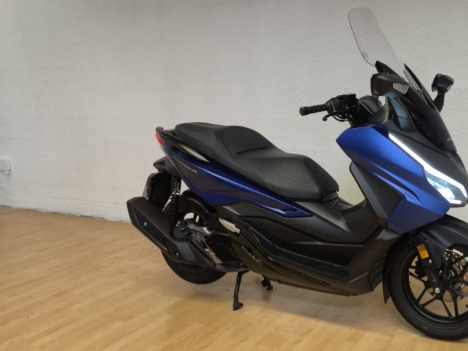 HONDA NSS FORZA 125 4
