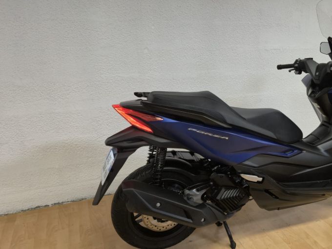 HONDA NSS FORZA 125 4