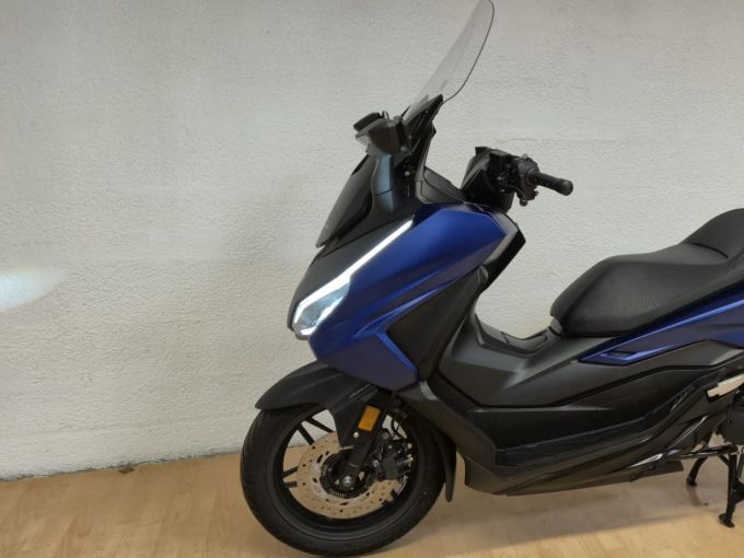 HONDA NSS FORZA 125 4