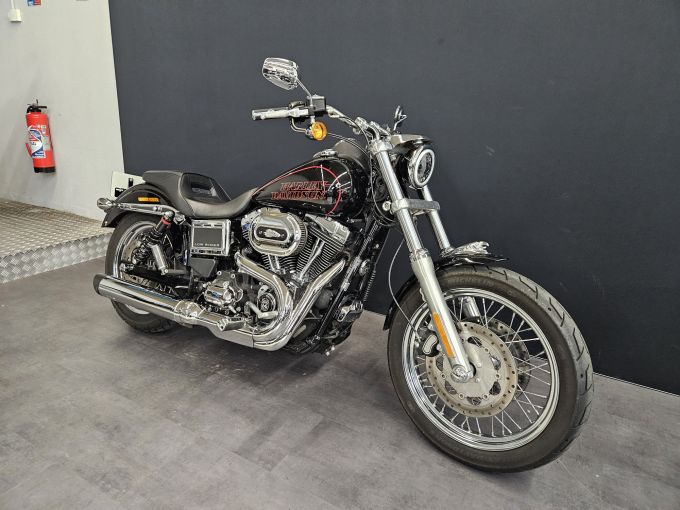 HARLEY-DAVIDSON DYNA LOW RIDER 1690 4