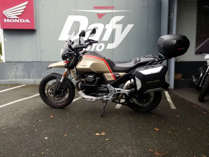 MOTO GUZZI V85 TT 4