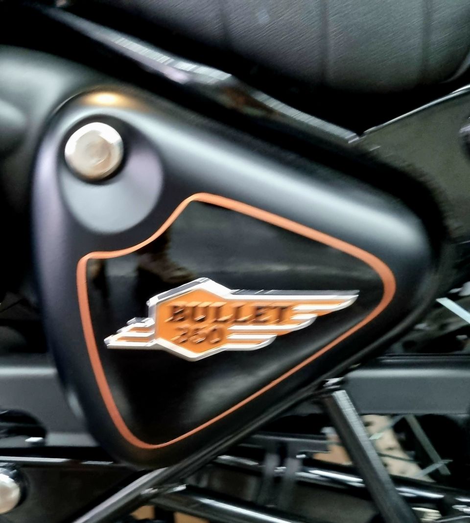 ROYAL ENFIELD BULLET 350 4