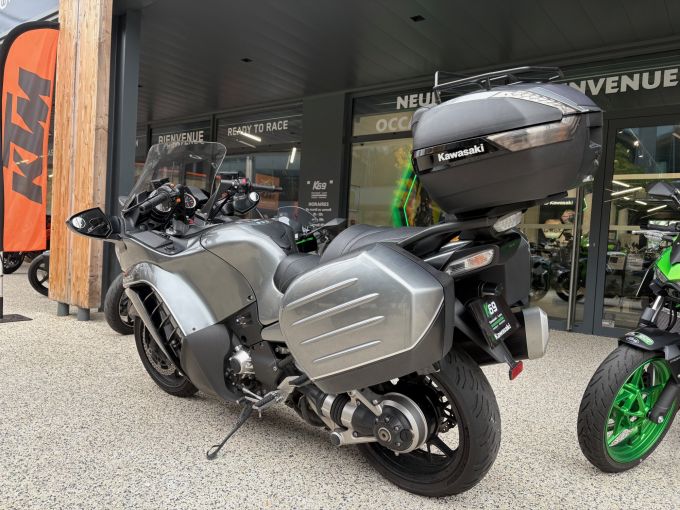 KAWASAKI GTR 1400 4