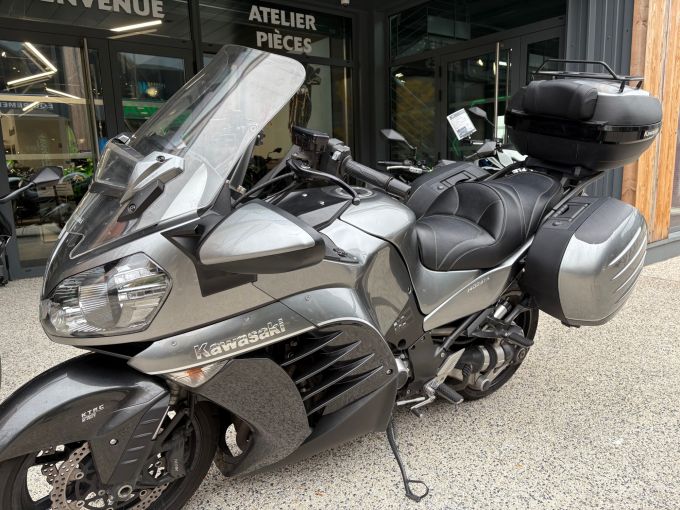 KAWASAKI GTR 1400 4