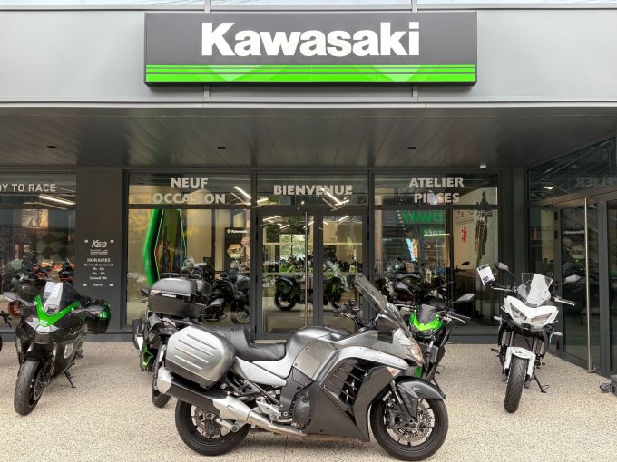 KAWASAKI GTR 1400 4