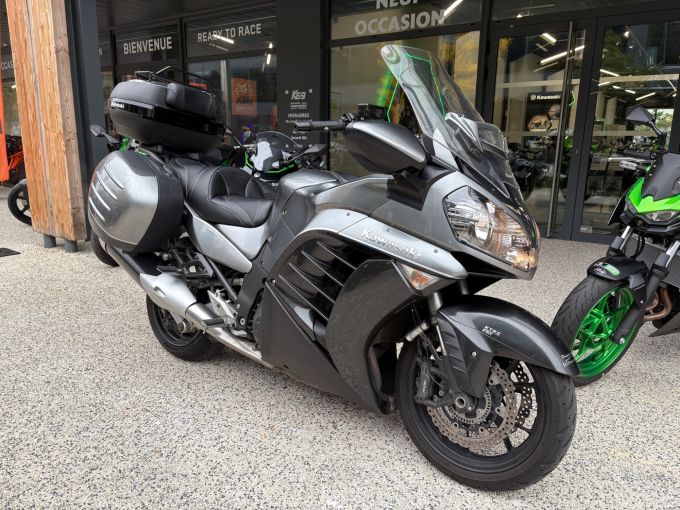 KAWASAKI GTR 1400 4