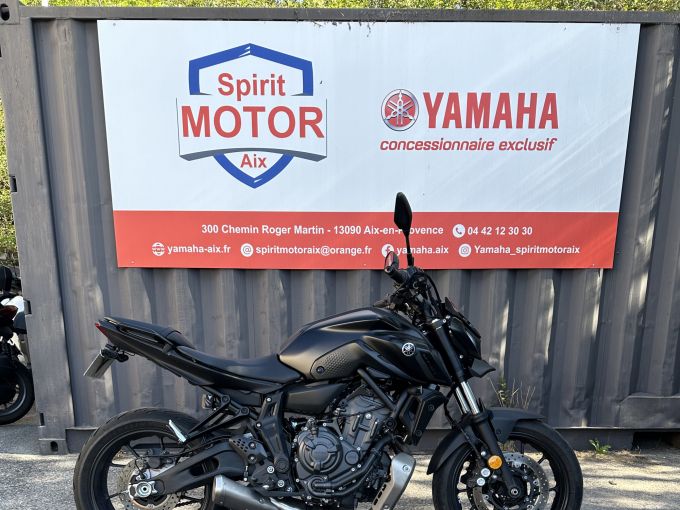 YAMAHA MT-07 (47.5CV) 4