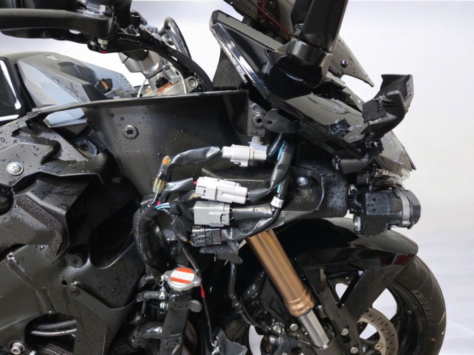 SUZUKI GSX-S 1000 GT 4