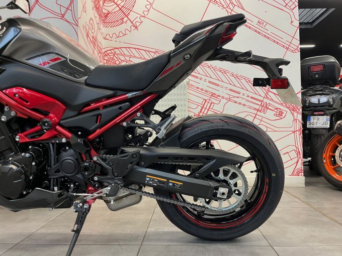 KAWASAKI Z 900 4