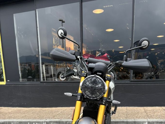 TRIUMPH Scrambler 400 X 4