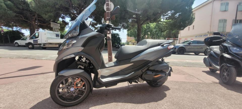 PIAGGIO MP3 530 HPE EXCLUSIVE 4