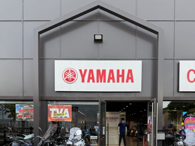 YAMAHA TRACER 9 GT Y-AMT 4