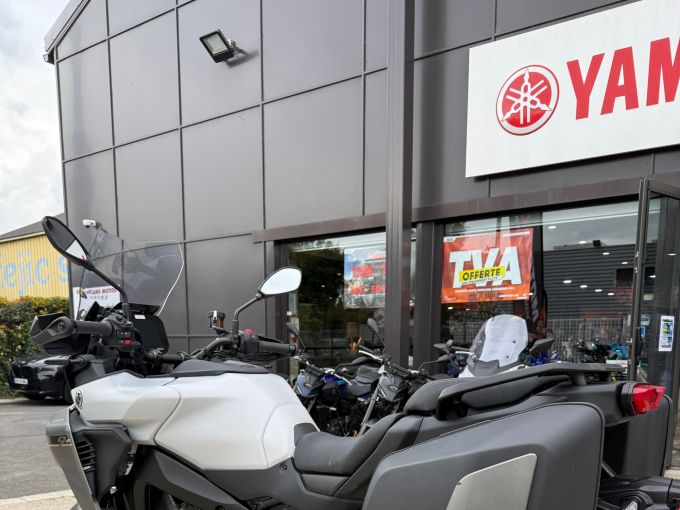YAMAHA TRACER 9 GT Y-AMT 4