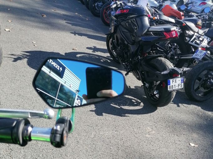 KAWASAKI ER-6 (47.5CV) 4