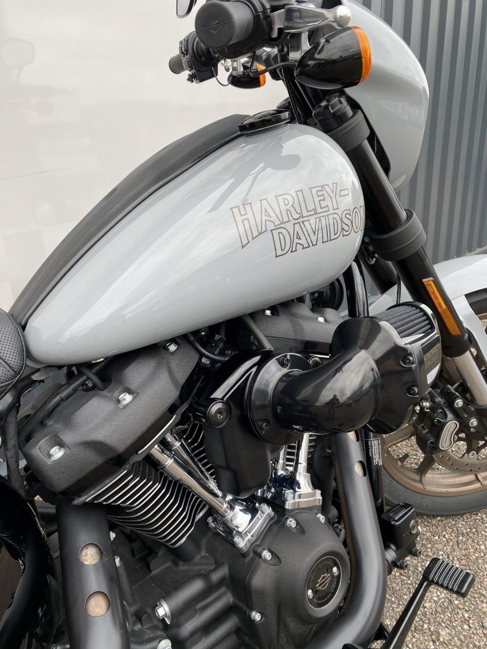 HARLEY-DAVIDSON SOFTAIL LOW RIDER 1923 S 4