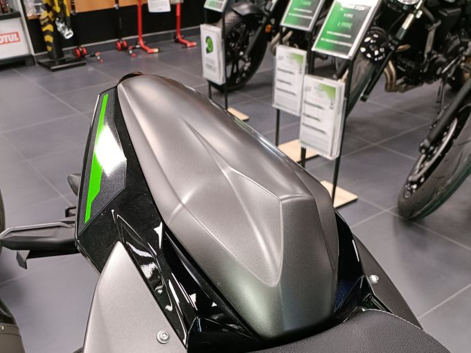 KAWASAKI ZH2 SE NEUF OKMS 2025 PACK PERFORMANCE A SAISIR Z H2 4