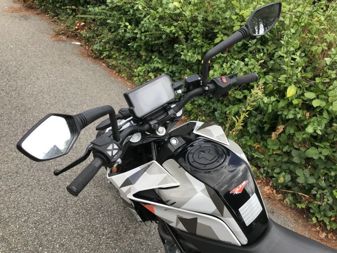 KTM 125 DUKE ABS 4