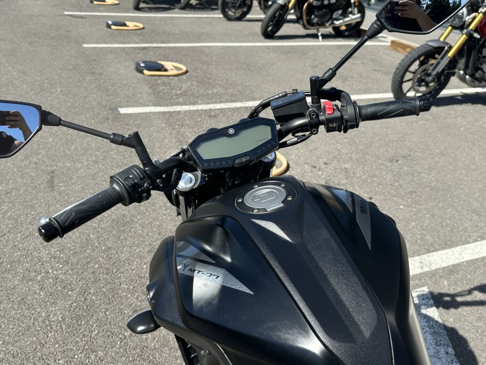 YAMAHA MT-07 (47.5CV) 4