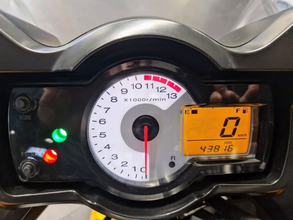 KAWASAKI VERSYS 650 4