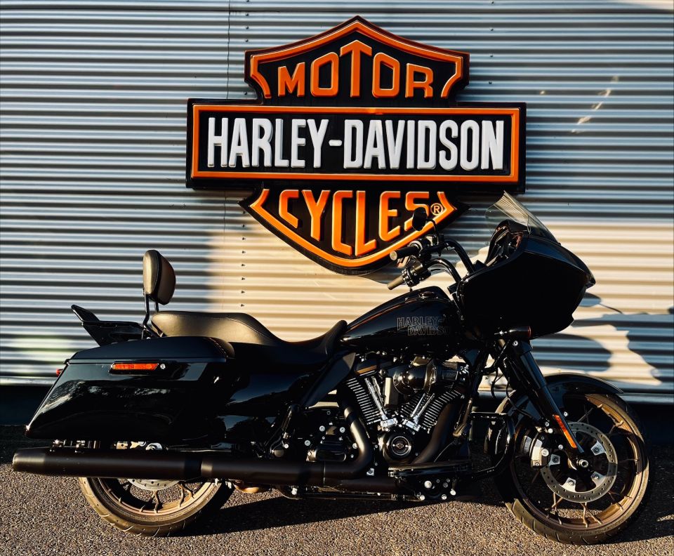 HARLEY-DAVIDSON TOURING ROAD GLIDE 1923 ST 4