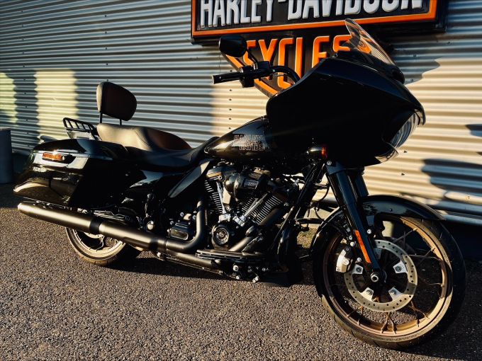 HARLEY-DAVIDSON TOURING ROAD GLIDE 1923 ST 4