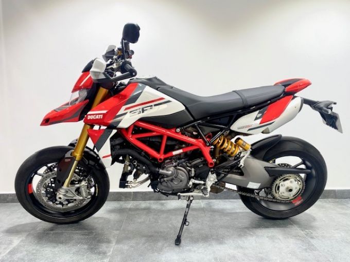 DUCATI HYPERMOTARD SP 4